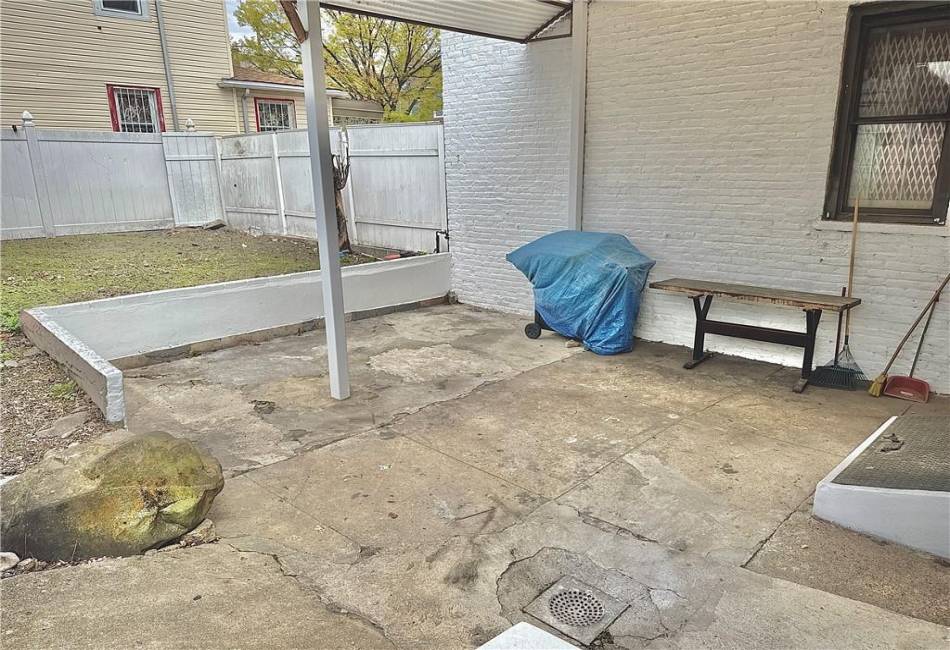 4521 Church Avenue, Brooklyn, New York 11203, 2 Bedrooms Bedrooms, ,1 BathroomBathrooms,Rental,For Sale,Church,490924