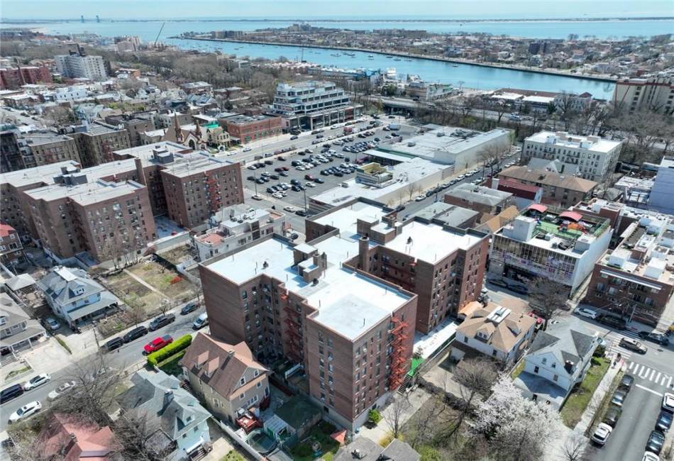 2680 19th Street, Brooklyn, New York 11235, 2 Bedrooms Bedrooms, ,1 BathroomBathrooms,Residential,For Sale,19th,490927