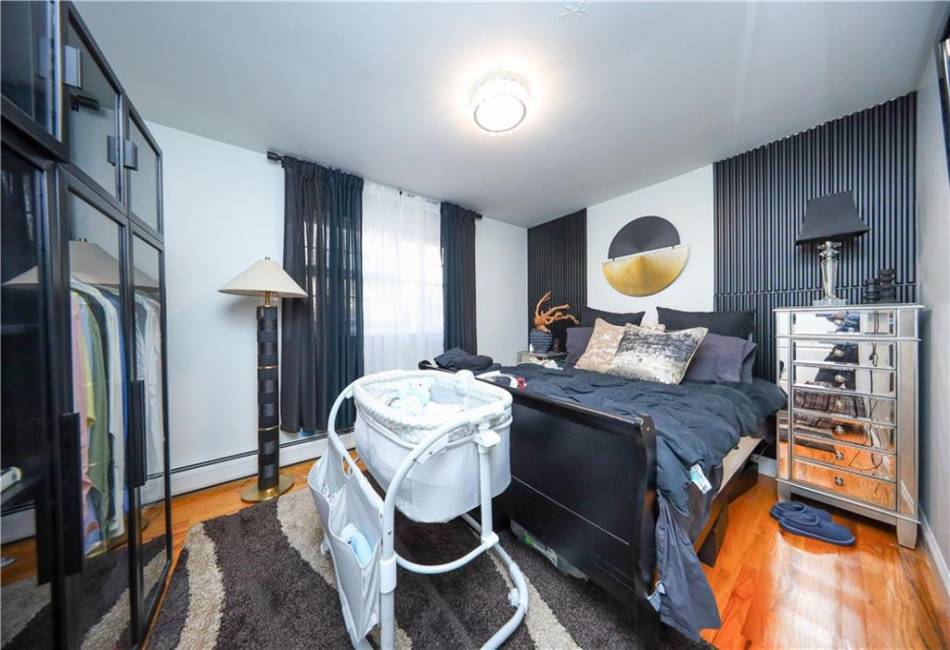 147 Kirshon Avenue, Staten Island, New York 10314, 4 Bedrooms Bedrooms, ,4 BathroomsBathrooms,Residential,For Sale,Kirshon,490933
