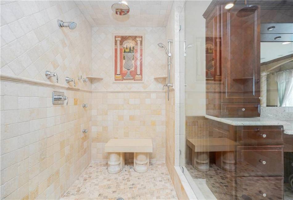 246 Howard Avenue, Staten Island, New York 10301, 5 Bedrooms Bedrooms, ,5 BathroomsBathrooms,Residential,For Sale,Howard,490937