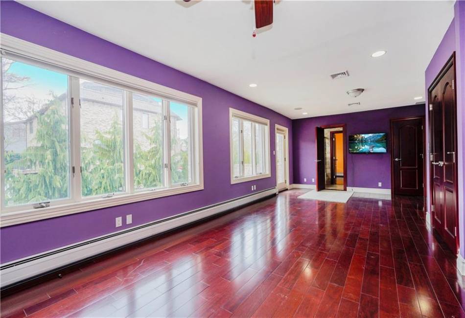 246 Howard Avenue, Staten Island, New York 10301, 5 Bedrooms Bedrooms, ,5 BathroomsBathrooms,Residential,For Sale,Howard,490937