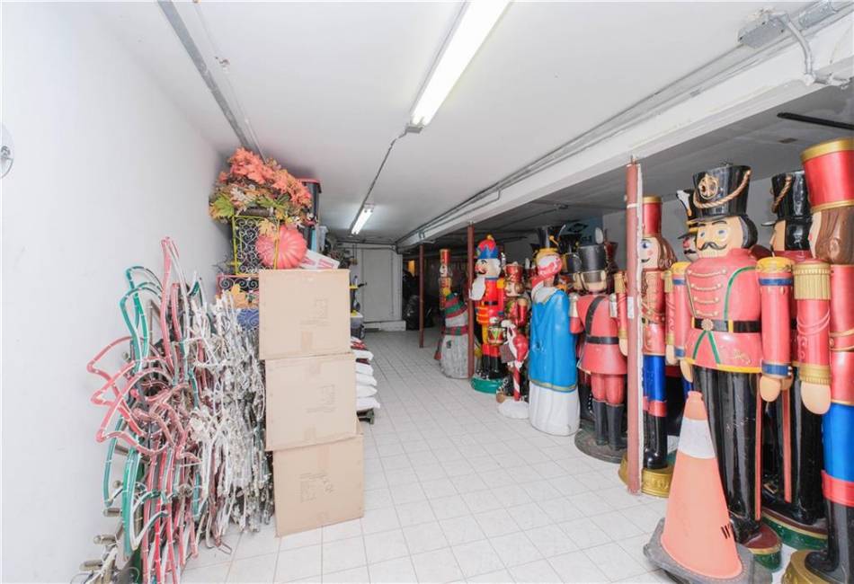 7319 13th Avenue, Brooklyn, New York 11228, ,Mixed Use,For Sale,13th,490893