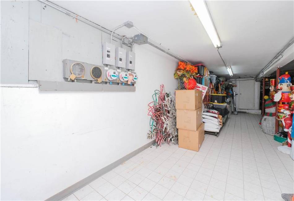 7319 13th Avenue, Brooklyn, New York 11228, ,Mixed Use,For Sale,13th,490893