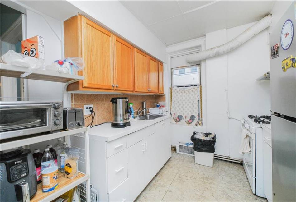 7319 13th Avenue, Brooklyn, New York 11228, ,Mixed Use,For Sale,13th,490893