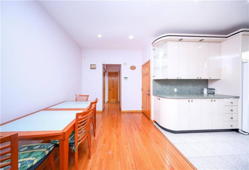2274 22nd Street, Brooklyn, New York 11229, 5 Bedrooms Bedrooms, ,4 BathroomsBathrooms,Residential,For Sale,22nd,490940