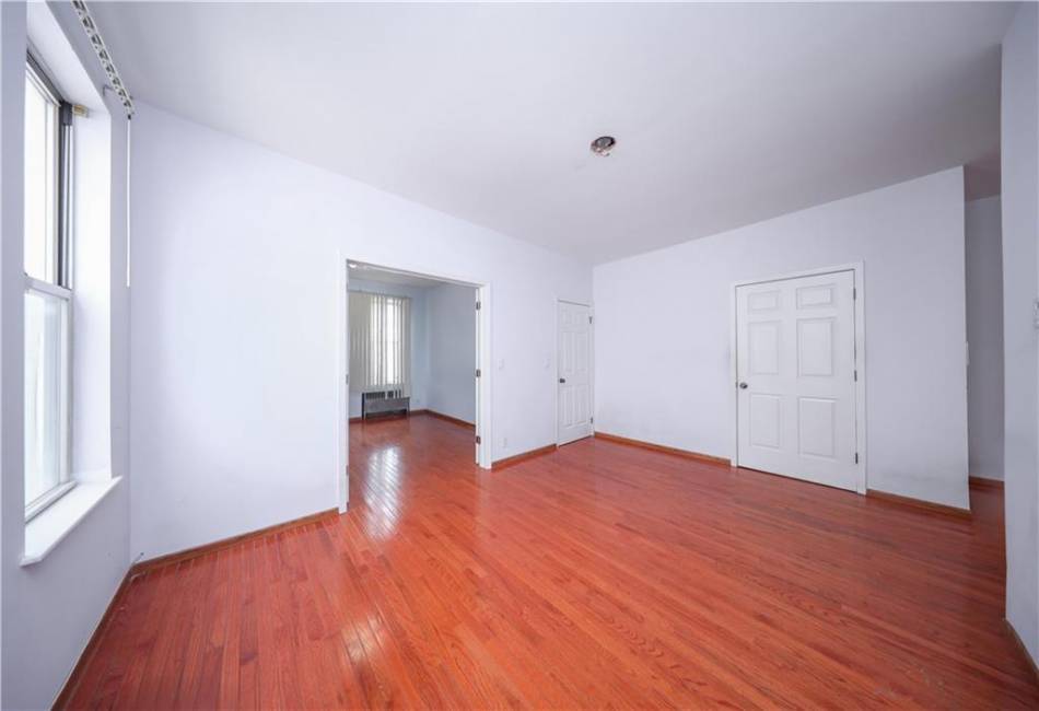 2274 22nd Street, Brooklyn, New York 11229, 5 Bedrooms Bedrooms, ,4 BathroomsBathrooms,Residential,For Sale,22nd,490940