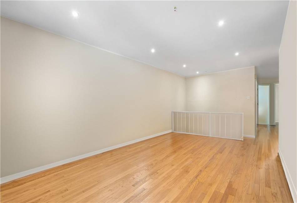 2070 55th Street, Brooklyn, New York 11234, 5 Bedrooms Bedrooms, ,Residential,For Sale,55th,490945