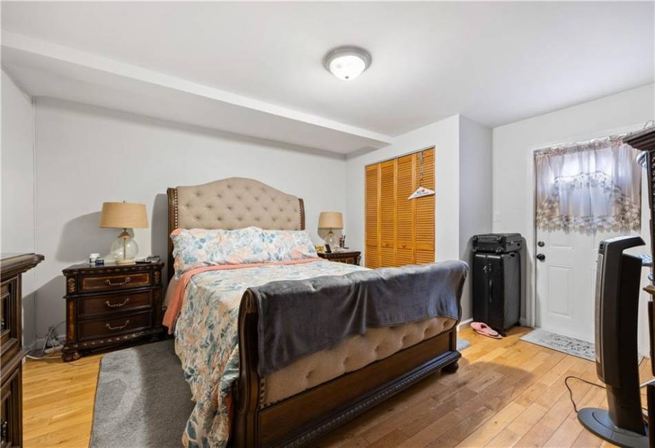 2070 55th Street, Brooklyn, New York 11234, 5 Bedrooms Bedrooms, ,Residential,For Sale,55th,490945