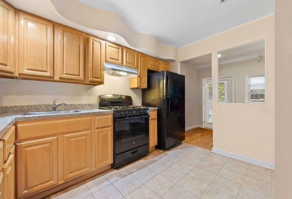 2070 55th Street, Brooklyn, New York 11234, 5 Bedrooms Bedrooms, ,Residential,For Sale,55th,490945