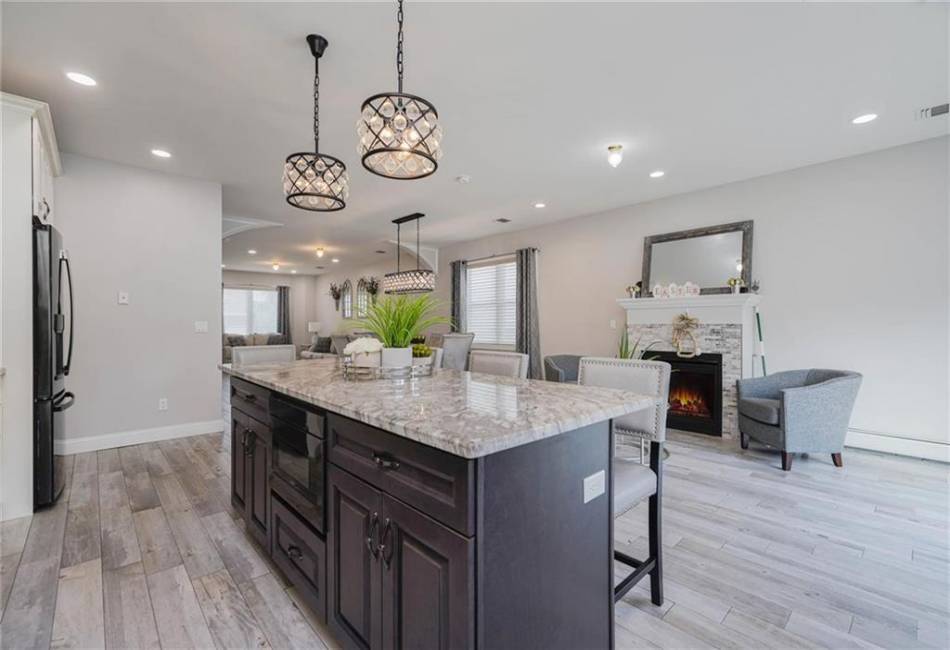 634 Darlington Avenue, Staten Island, New York 10312, 3 Bedrooms Bedrooms, ,4 BathroomsBathrooms,Residential,For Sale,Darlington,490951
