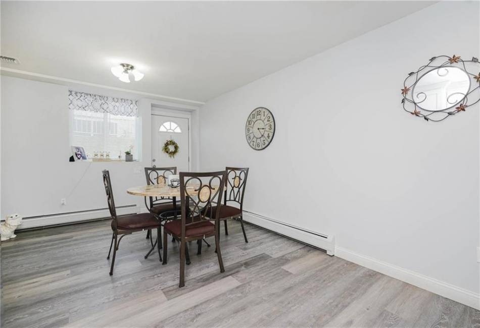 634 Darlington Avenue, Staten Island, New York 10312, 3 Bedrooms Bedrooms, ,4 BathroomsBathrooms,Residential,For Sale,Darlington,490951