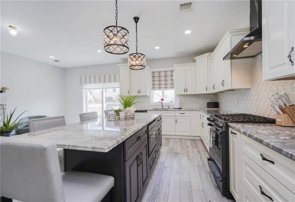 634 Darlington Avenue, Staten Island, New York 10312, 3 Bedrooms Bedrooms, ,4 BathroomsBathrooms,Residential,For Sale,Darlington,490951