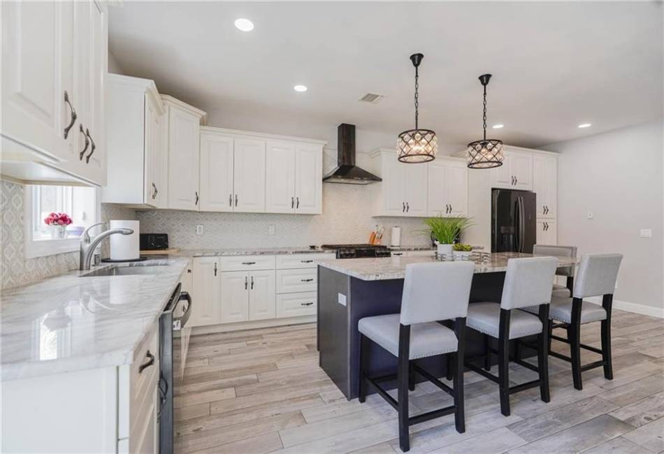 634 Darlington Avenue, Staten Island, New York 10312, 3 Bedrooms Bedrooms, ,4 BathroomsBathrooms,Residential,For Sale,Darlington,490951