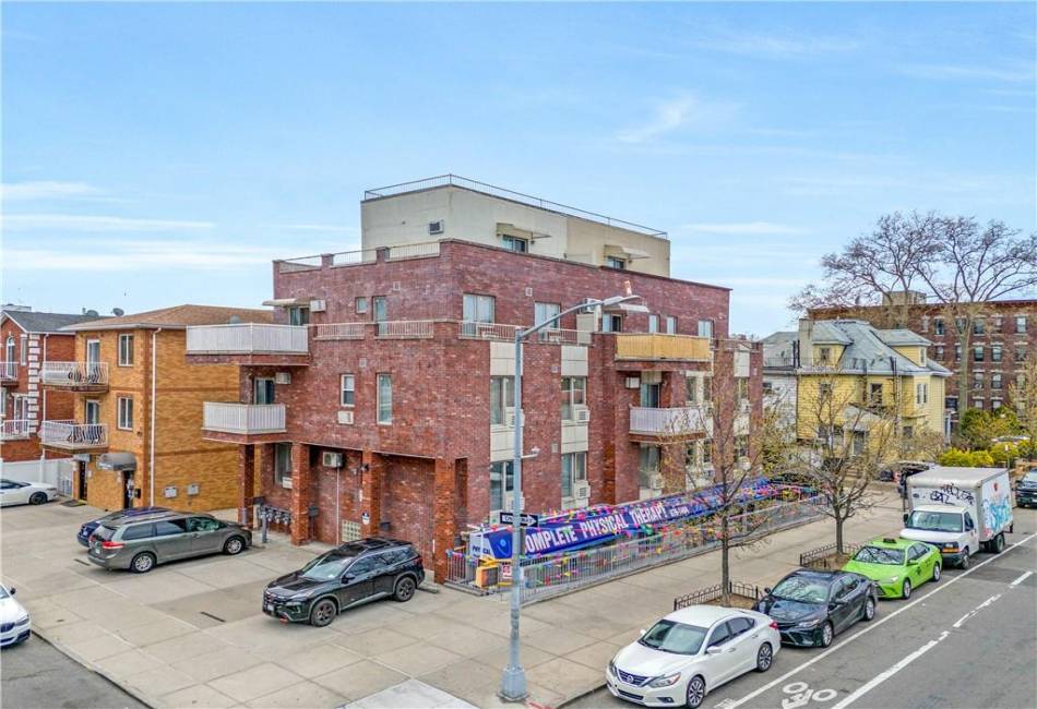 2138 Bath Avenue, Brooklyn, New York 11214, 3 Bedrooms Bedrooms, ,2 BathroomsBathrooms,Residential,For Sale,Bath,490943