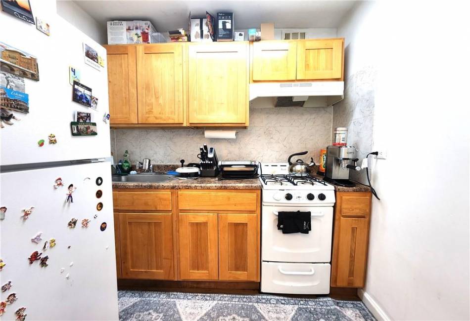 2626 Homecrest Avenue, Brooklyn, New York 11235, ,1 BathroomBathrooms,Residential,For Sale,Homecrest,490938