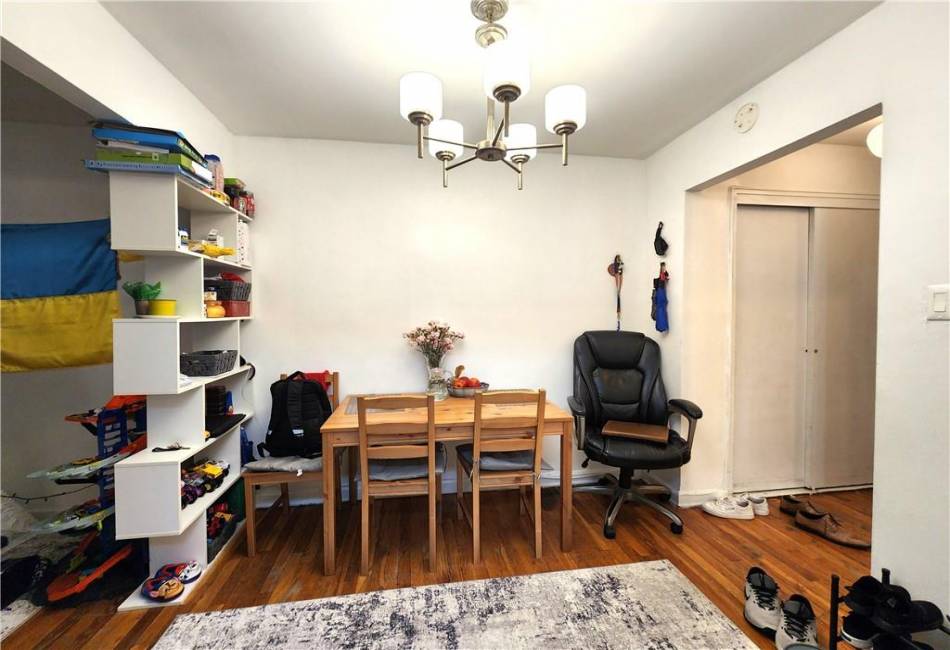 2626 Homecrest Avenue, Brooklyn, New York 11235, ,1 BathroomBathrooms,Residential,For Sale,Homecrest,490938