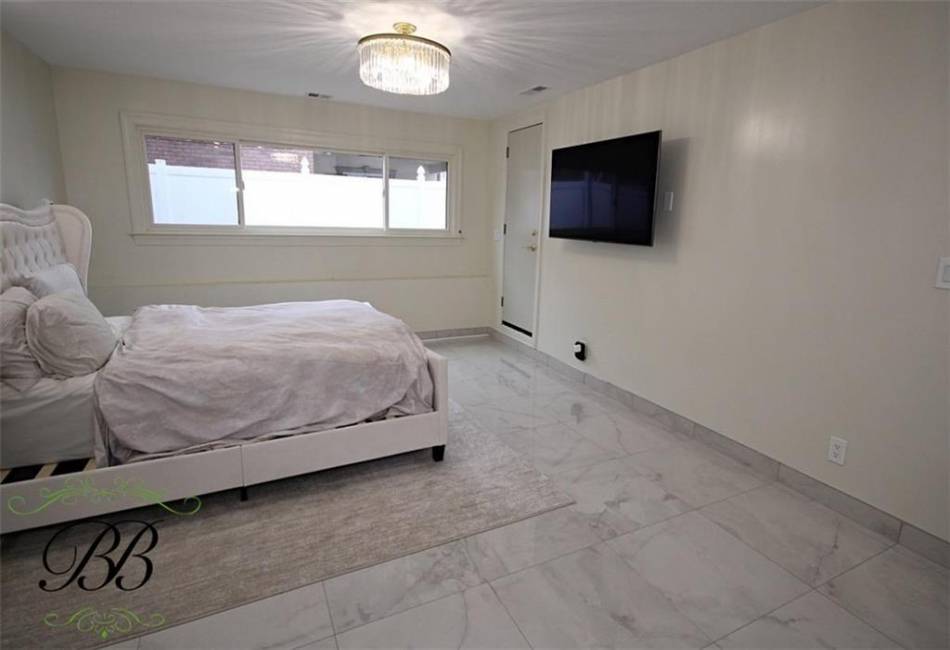 2446 66th Street, Brooklyn, New York 11234, 4 Bedrooms Bedrooms, ,3 BathroomsBathrooms,Residential,For Sale,66th,490970
