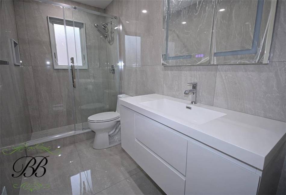 2446 66th Street, Brooklyn, New York 11234, 4 Bedrooms Bedrooms, ,3 BathroomsBathrooms,Residential,For Sale,66th,490970