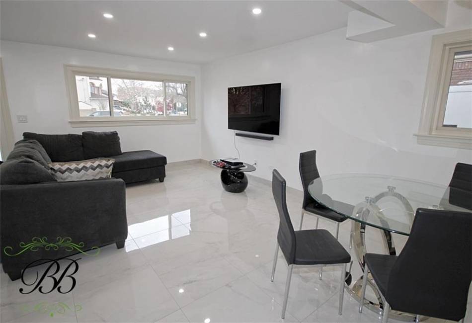 2446 66th Street, Brooklyn, New York 11234, 4 Bedrooms Bedrooms, ,3 BathroomsBathrooms,Residential,For Sale,66th,490970