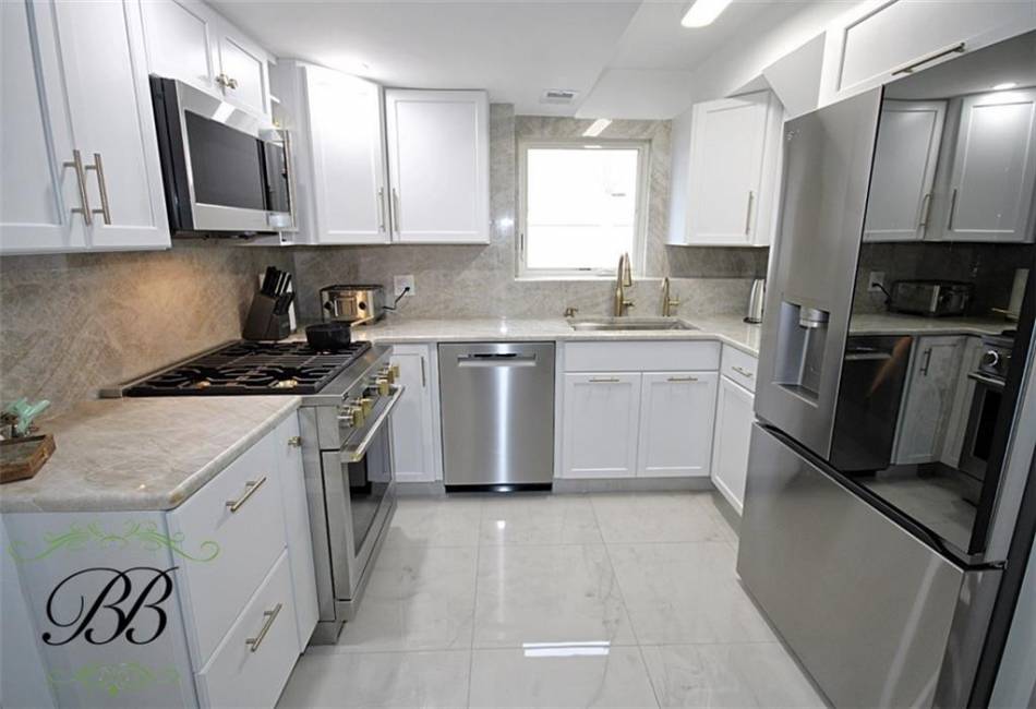 2446 66th Street, Brooklyn, New York 11234, 4 Bedrooms Bedrooms, ,3 BathroomsBathrooms,Residential,For Sale,66th,490970