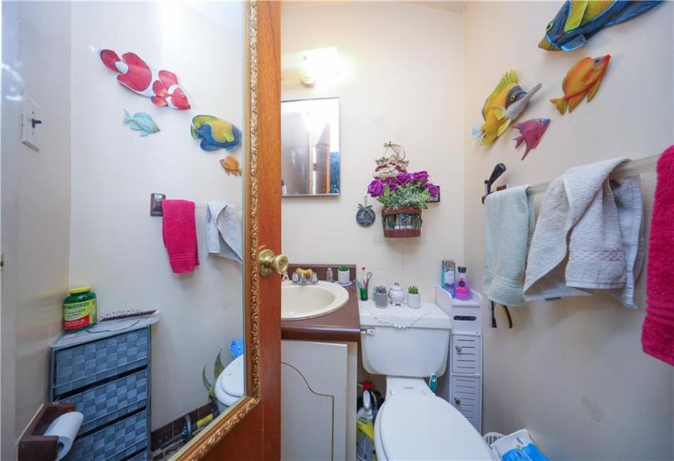 268 Ada Drive, Staten Island, New York 10314, ,4 BathroomsBathrooms,Residential,For Sale,Ada,490971