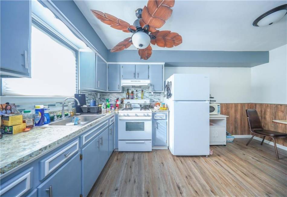 268 Ada Drive, Staten Island, New York 10314, ,4 BathroomsBathrooms,Residential,For Sale,Ada,490971