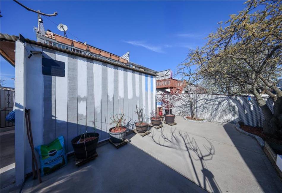 268 Ada Drive, Staten Island, New York 10314, ,4 BathroomsBathrooms,Residential,For Sale,Ada,490971