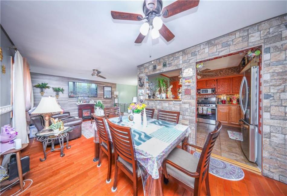 268 Ada Drive, Staten Island, New York 10314, ,4 BathroomsBathrooms,Residential,For Sale,Ada,490971