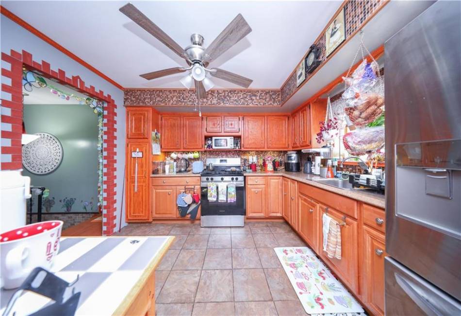 268 Ada Drive, Staten Island, New York 10314, ,4 BathroomsBathrooms,Residential,For Sale,Ada,490971