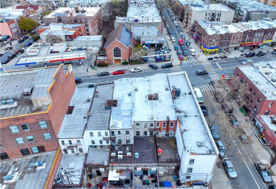 6754 4th Avenue, Brooklyn, New York 11220, ,Mixed Use,For Sale,4th,490845