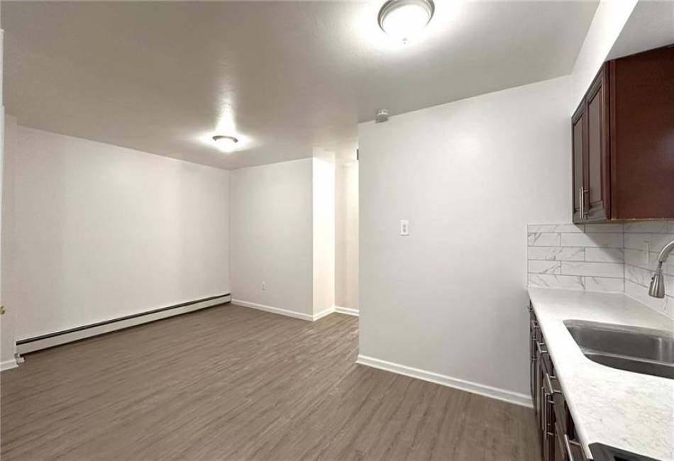 Withheld Withheld Street, Queens, New York 11356, 3 Bedrooms Bedrooms, ,2 BathroomsBathrooms,Rental,For Sale,Withheld,490978