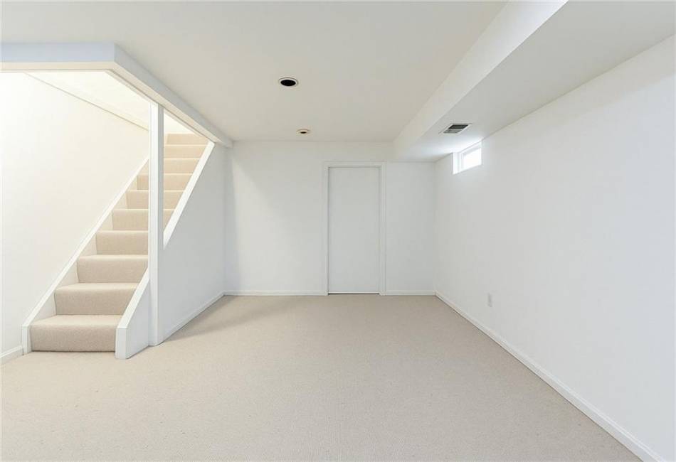 74 Brandis Avenue, Staten Island, New York 10308, 3 Bedrooms Bedrooms, ,2 BathroomsBathrooms,Residential,For Sale,Brandis,490984