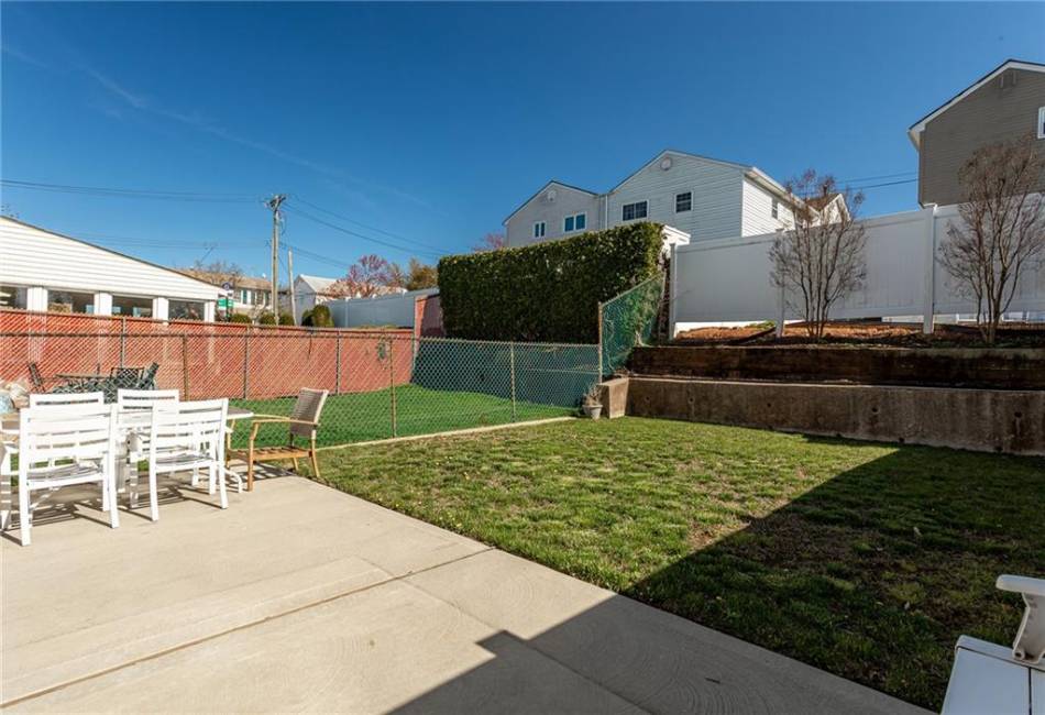 74 Brandis Avenue, Staten Island, New York 10308, 3 Bedrooms Bedrooms, ,2 BathroomsBathrooms,Residential,For Sale,Brandis,490984