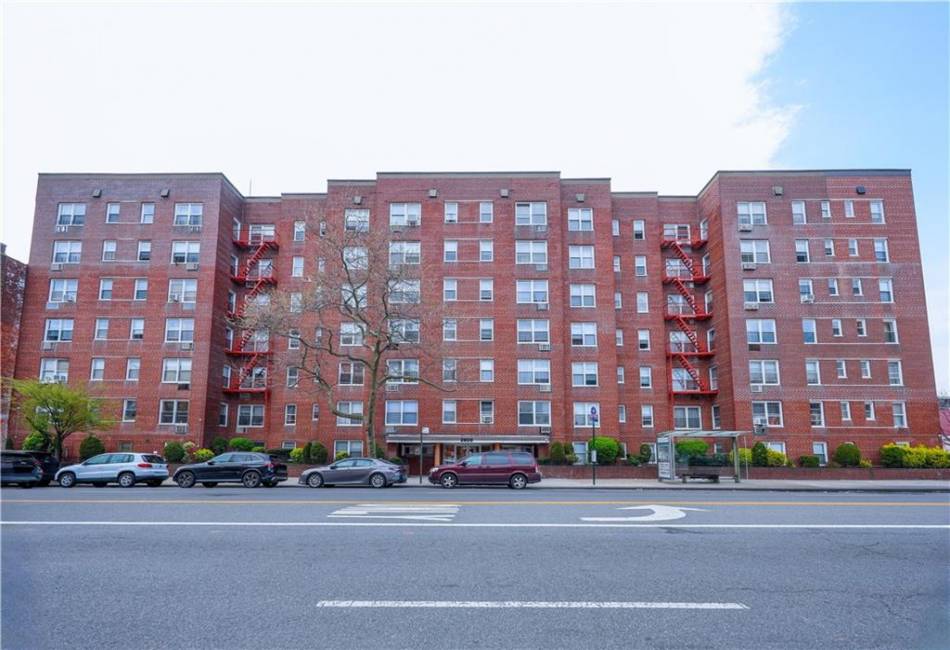 2900 Ocean Avenue, Brooklyn, New York 11235, 1 Bedroom Bedrooms, ,1 BathroomBathrooms,Residential,For Sale,Ocean,490965