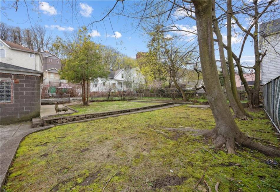 980 Van Duzer Street, Staten Island, New York 10304, 5 Bedrooms Bedrooms, ,Residential,For Sale,Van Duzer,490974