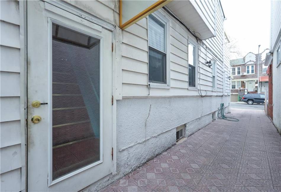 1728 2nd Street, Brooklyn, New York 11223, 4 Bedrooms Bedrooms, ,3 BathroomsBathrooms,Residential,For Sale,2nd,490996