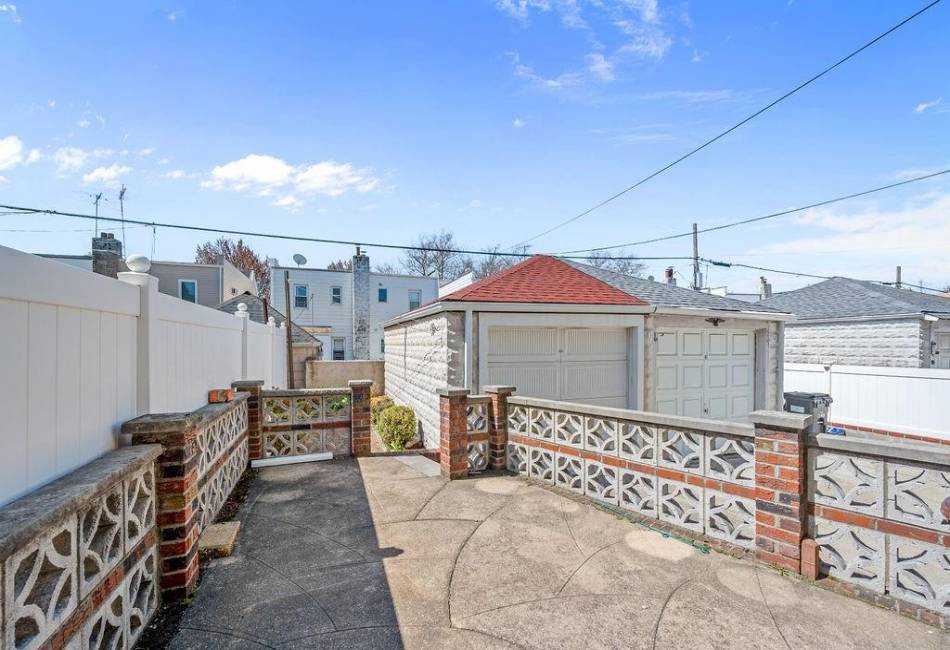 1142 78th Street, Brooklyn, New York 11228, 3 Bedrooms Bedrooms, ,2 BathroomsBathrooms,Residential,For Sale,78th,490998