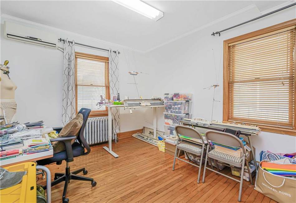 118 Van Cortlandt Avenue, Staten Island, New York 10301, 5 Bedrooms Bedrooms, ,3 BathroomsBathrooms,Residential,For Sale,Van Cortlandt,490999
