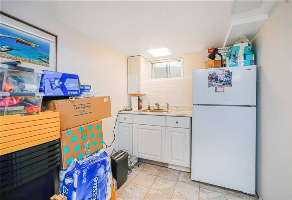 118 Van Cortlandt Avenue, Staten Island, New York 10301, 5 Bedrooms Bedrooms, ,3 BathroomsBathrooms,Residential,For Sale,Van Cortlandt,490999