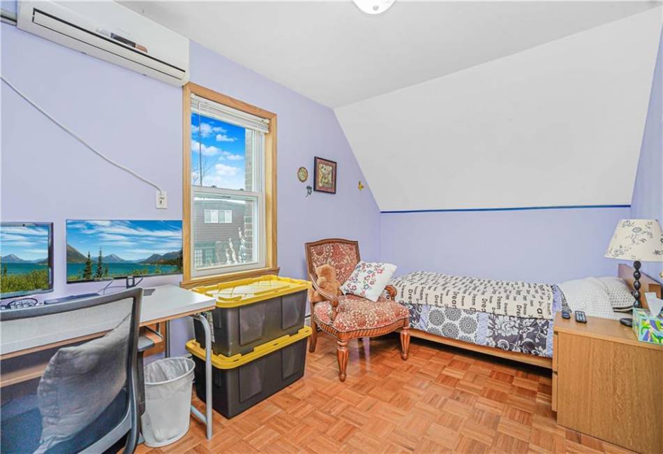 118 Van Cortlandt Avenue, Staten Island, New York 10301, 5 Bedrooms Bedrooms, ,3 BathroomsBathrooms,Residential,For Sale,Van Cortlandt,490999