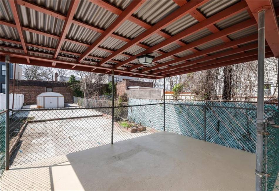 934 98th Street, Brooklyn, New York 11236, 3 Bedrooms Bedrooms, ,2 BathroomsBathrooms,Residential,For Sale,98th,491008