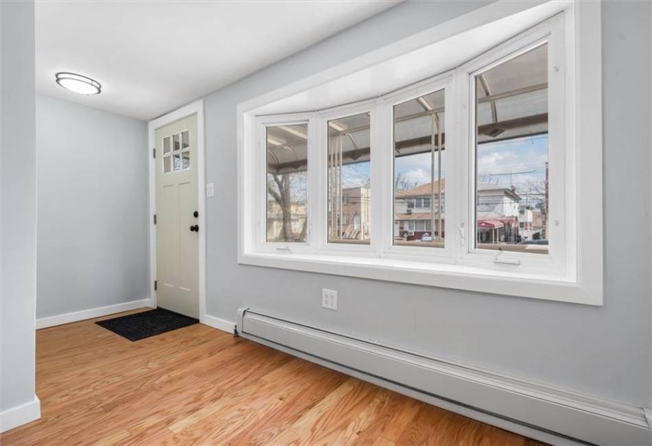 934 98th Street, Brooklyn, New York 11236, 3 Bedrooms Bedrooms, ,2 BathroomsBathrooms,Residential,For Sale,98th,491008