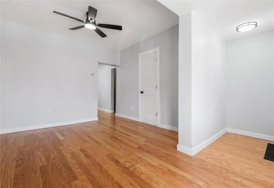 934 98th Street, Brooklyn, New York 11236, 3 Bedrooms Bedrooms, ,2 BathroomsBathrooms,Residential,For Sale,98th,491008
