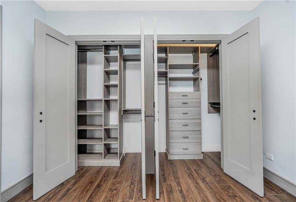 9707 4th Avenue, Brooklyn, New York 11209, 1 Bedroom Bedrooms, ,1 BathroomBathrooms,Residential,For Sale,4th,490953