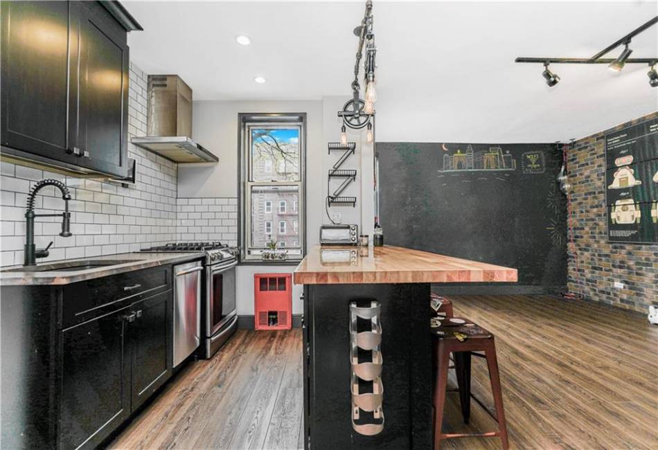 9707 4th Avenue, Brooklyn, New York 11209, 1 Bedroom Bedrooms, ,1 BathroomBathrooms,Residential,For Sale,4th,490953