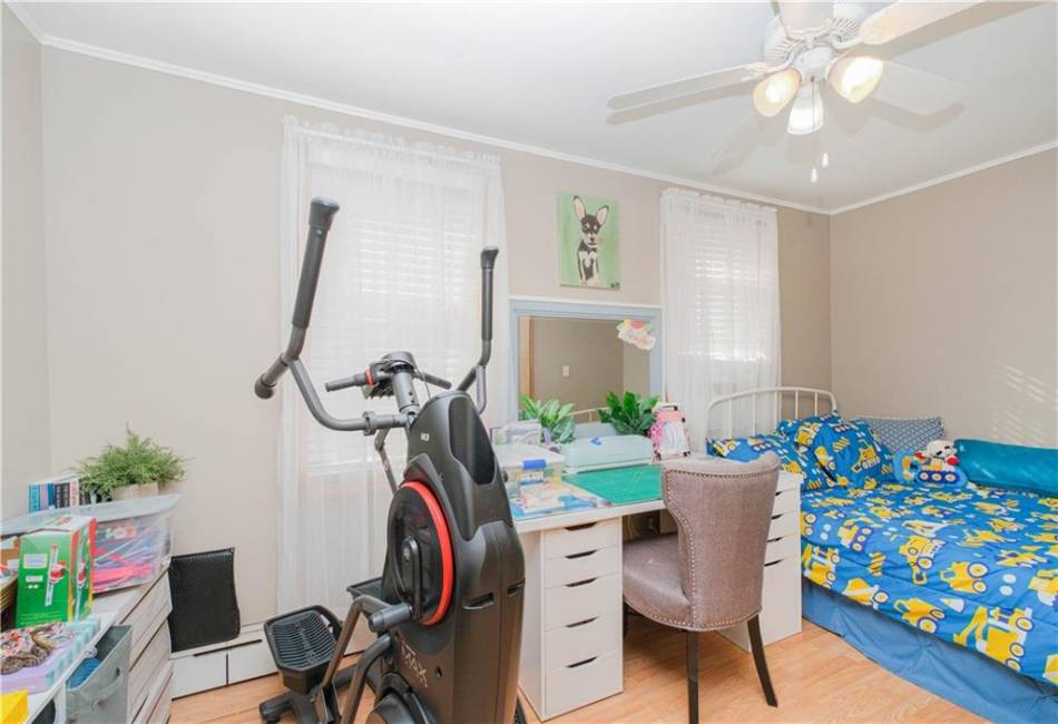 177 Cedar Grove Avenue, Staten Island, New York 10306, 3 Bedrooms Bedrooms, ,1 BathroomBathrooms,Residential,For Sale,Cedar Grove,490997