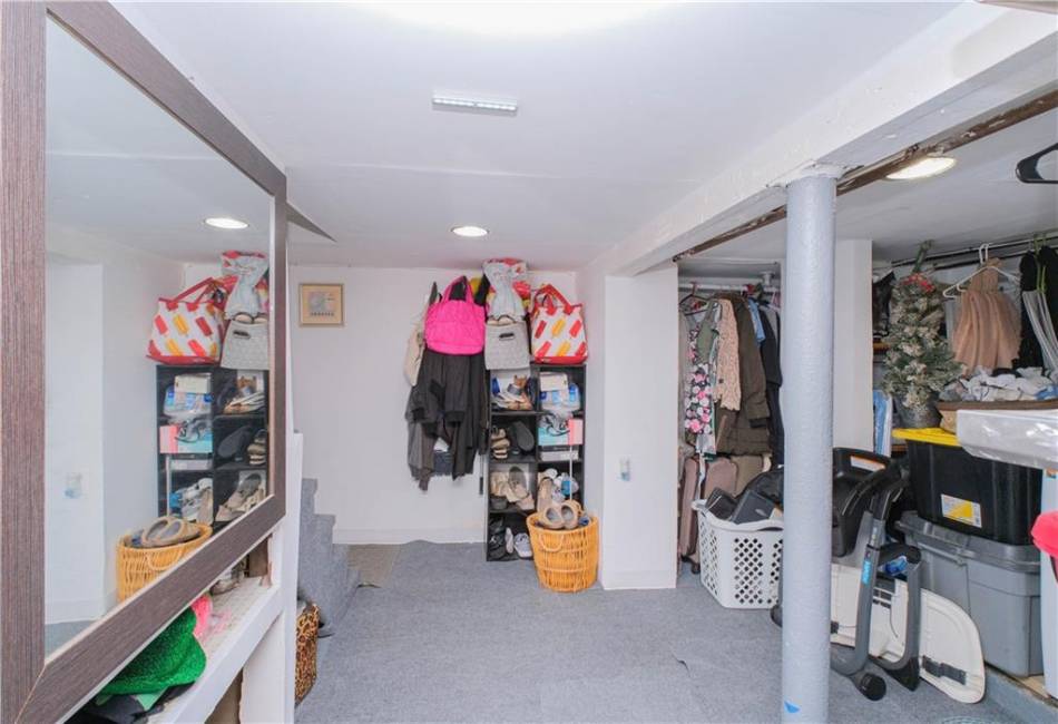 177 Cedar Grove Avenue, Staten Island, New York 10306, 3 Bedrooms Bedrooms, ,1 BathroomBathrooms,Residential,For Sale,Cedar Grove,490997