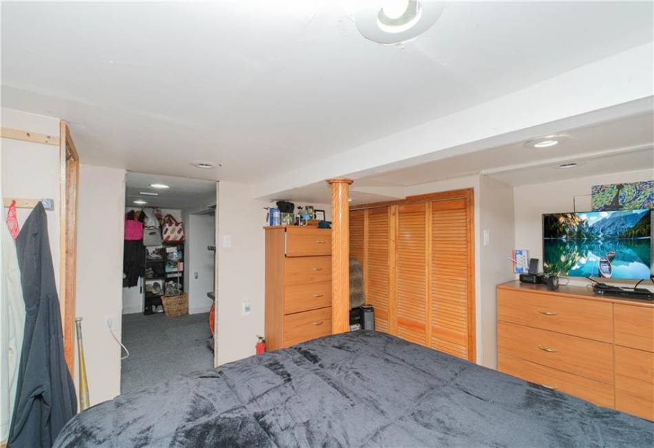 177 Cedar Grove Avenue, Staten Island, New York 10306, 3 Bedrooms Bedrooms, ,1 BathroomBathrooms,Residential,For Sale,Cedar Grove,490997