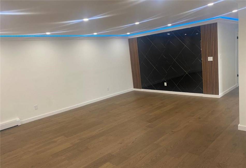 144-49 Springfield Boulevard, Queens (Springfield Gdns), New York 11413, 3 Bedrooms Bedrooms, ,2 BathroomsBathrooms,Rental,For Sale,Springfield,491003