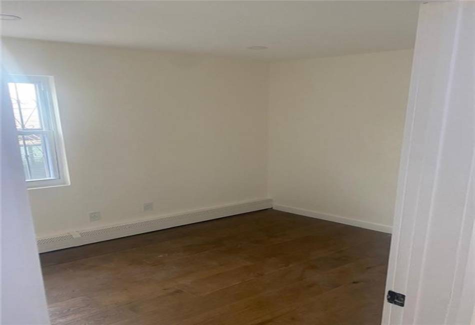 144-49 Springfield Boulevard, Queens (Springfield Gdns), New York 11413, 3 Bedrooms Bedrooms, ,2 BathroomsBathrooms,Rental,For Sale,Springfield,491003